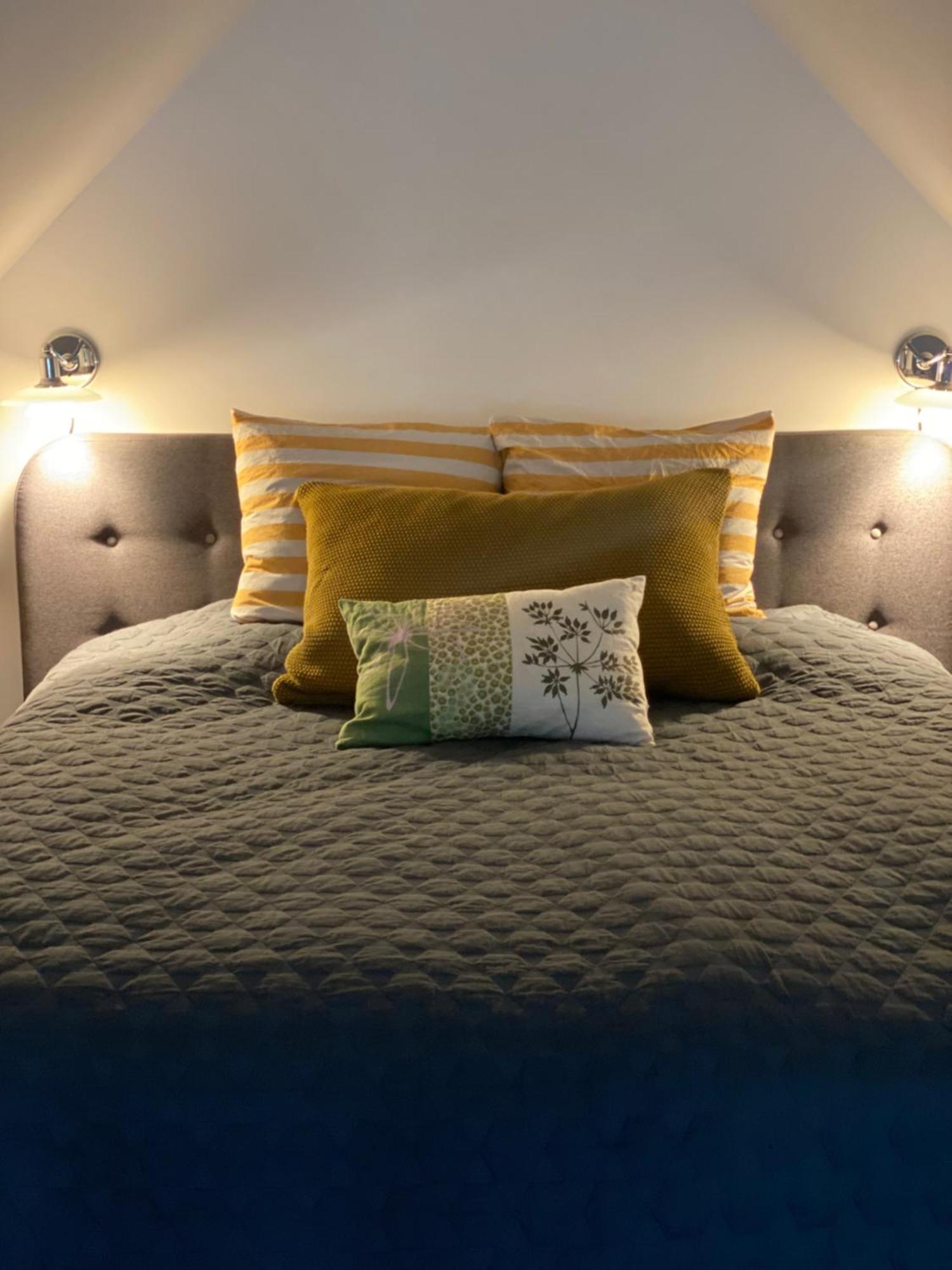 Holmsminde Bed & Breakfast ไวบอร์ก ภายนอก รูปภาพ